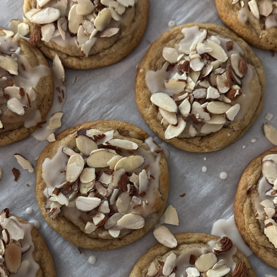 Almond Cookie